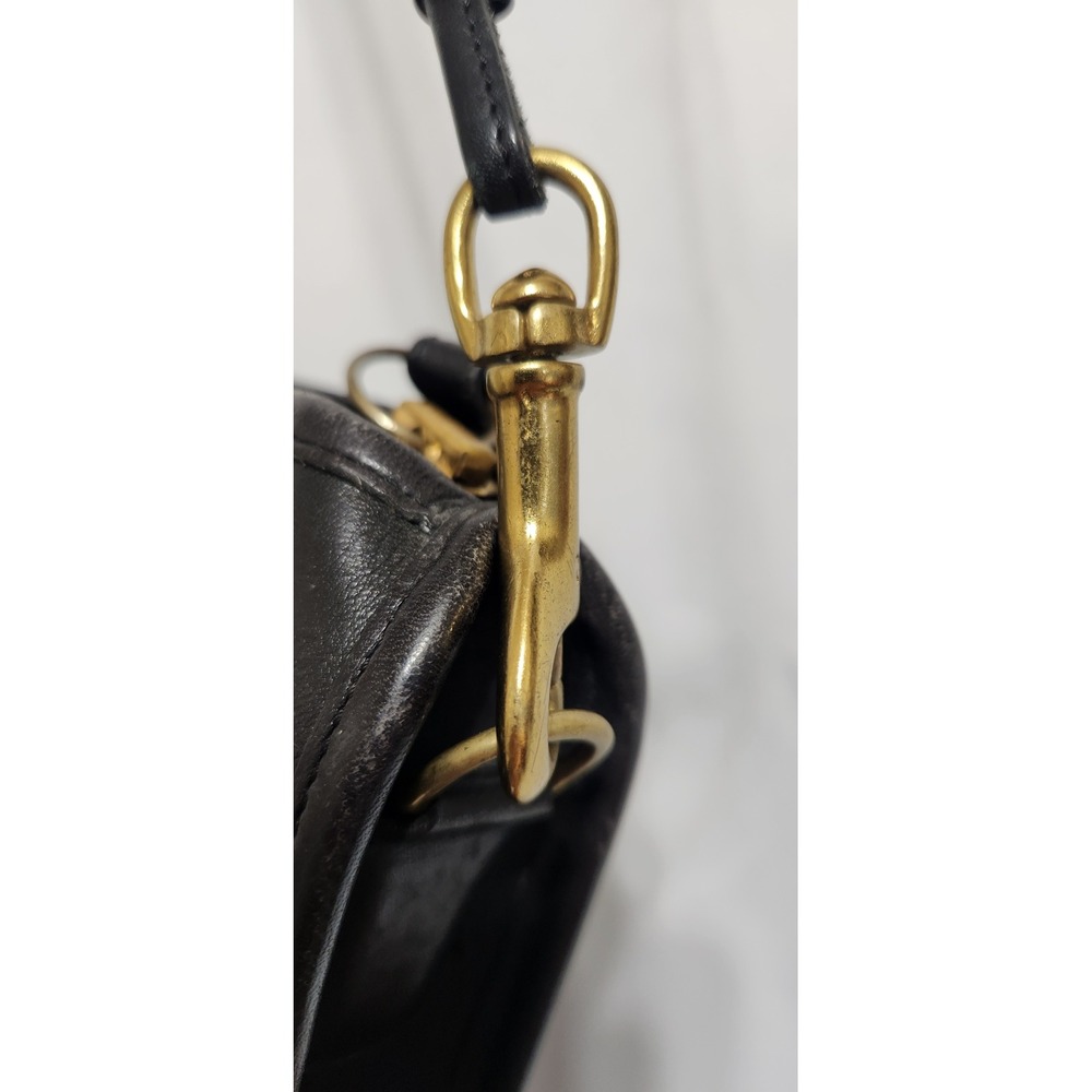 Vintage Coach Basic‎ bag Black Leather Crossbody Bag Zip Shoulder Brass Hardware - Picture 8 of 11